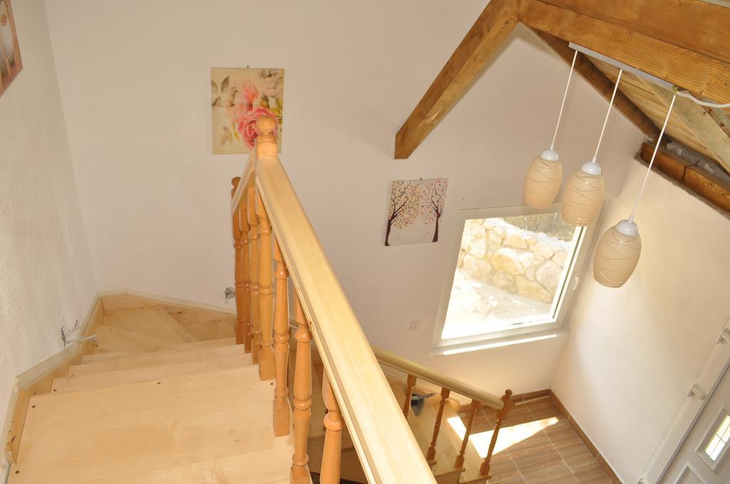 קולאסין Apartments & Rooms Bojic מראה חיצוני תמונה